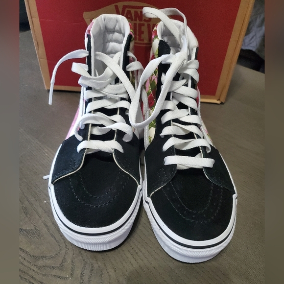 Vans floral sk8-hi shoes new in box - Picture 4 of 5
